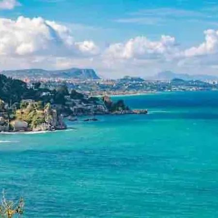 Floridio Sicilia Tra Campagna E Mare * Altavilla Milicia