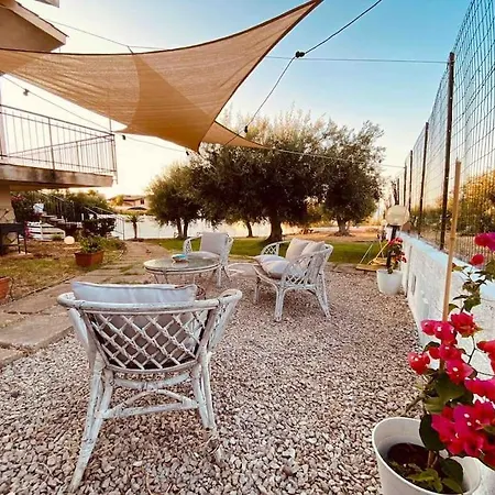 Villa Floridio Sicilia Tra Campagna E Mare Altavilla Milicia